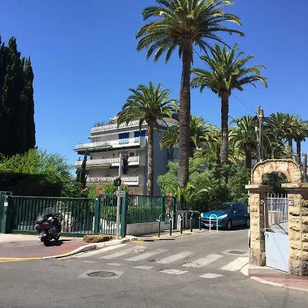 Immeuble Les Cassiflores Appartement *